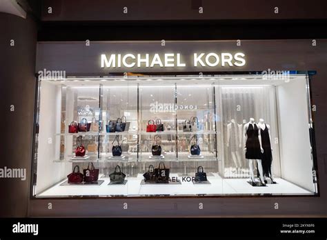 when was michael kors established.